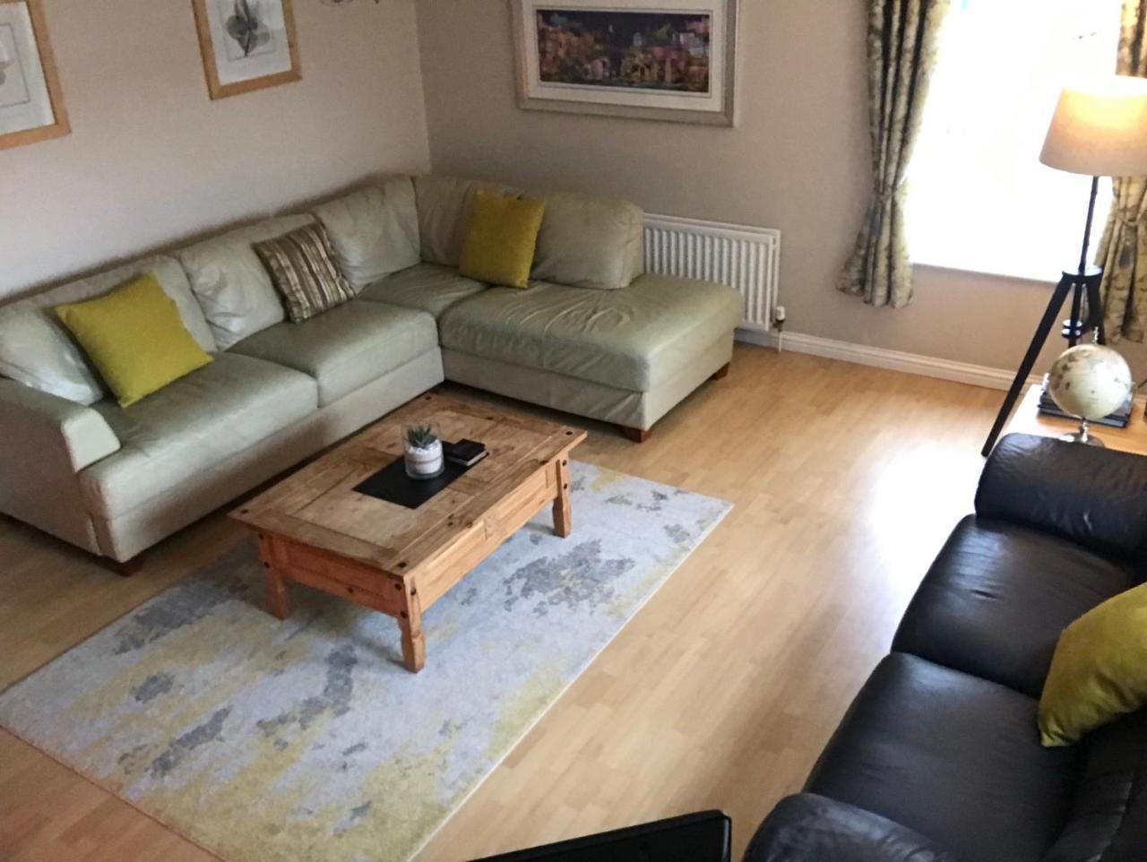 Causeway Holiday Homes Coleraine Extérieur photo
